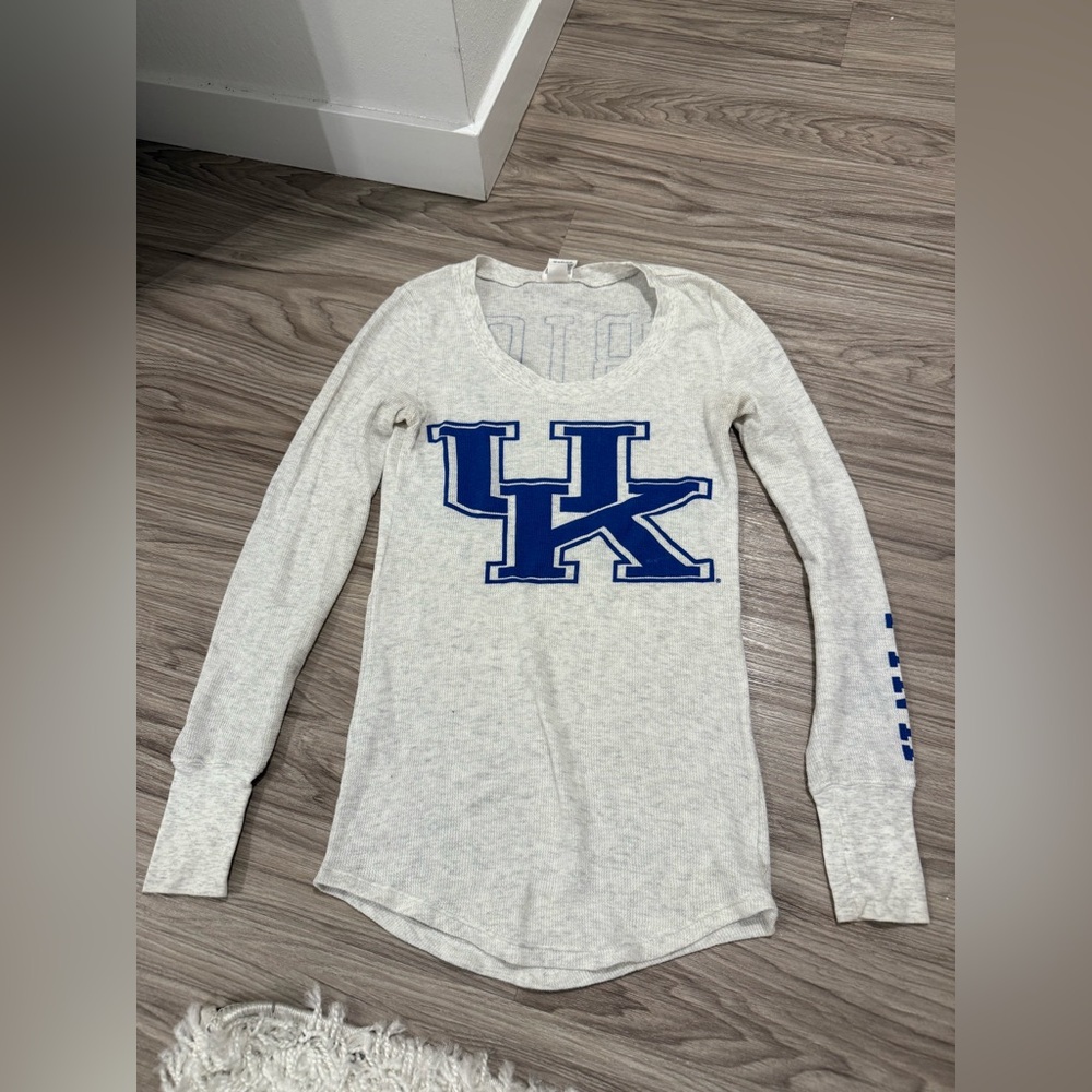 PINK Victoria's Secret University of Kentucky Long Sleeve